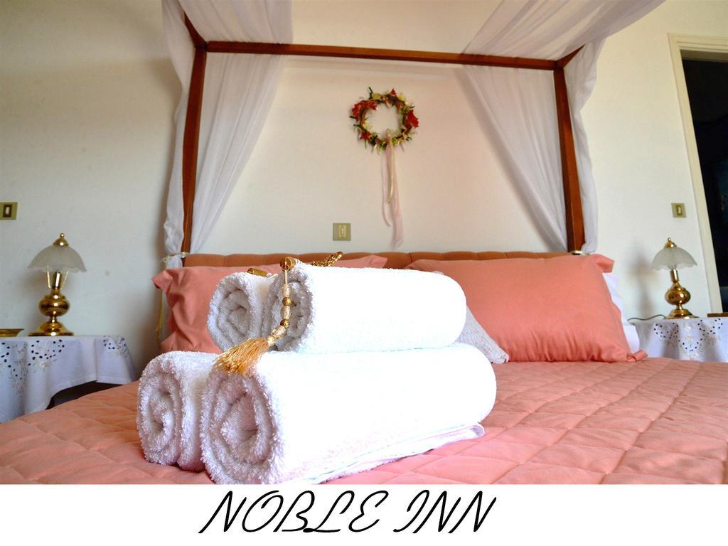 Noble Inn 루트라키 객실 사진
